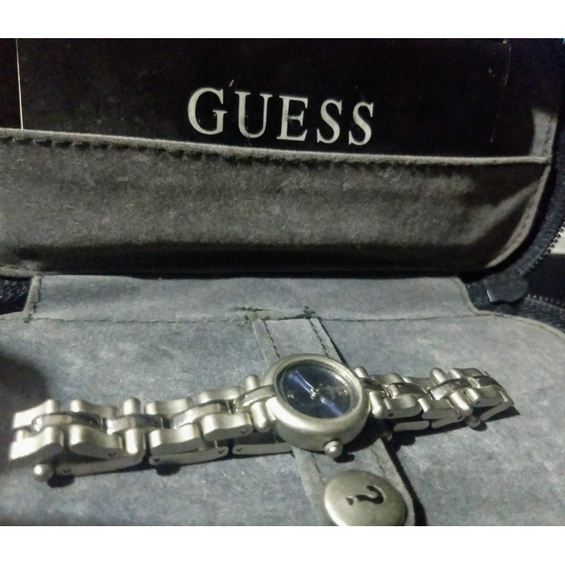 Guess feminino